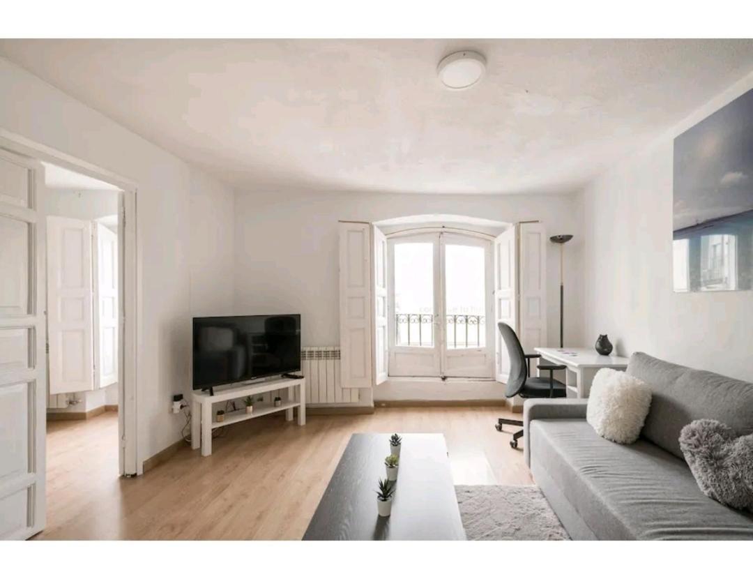 Apartamento En El Centro De Мадрид Екстериор снимка